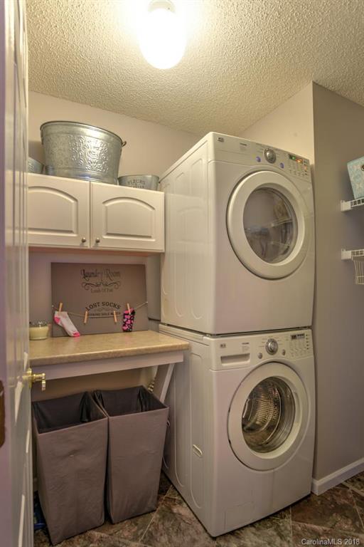 8 Foothills Road Asheville, NC 28804 - Photo 17 of 24 Gallery Image 17