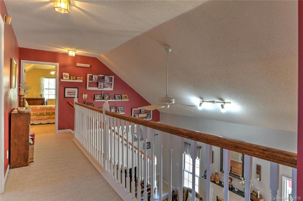 8 Foothills Road Asheville, NC 28804 - Photo 18 of 24 Gallery Image 18