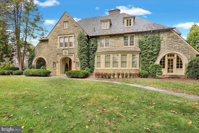 $1,745,000 | 1199 Reading Boulevard, Wyomissing, PA 19610