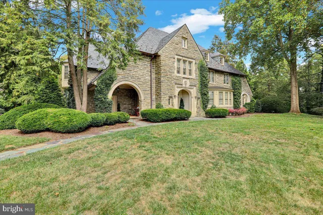$1,745,000 | 1199 Reading Boulevard, Wyomissing, PA 19610