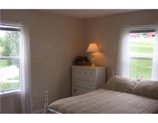330 Venetia Road Venetia, PA 15367 - Photo 9 of 18 Master Bedroom.