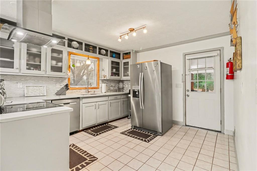 3759 Waldrop Road Decatur, GA 30034 - Photo 11 of 29