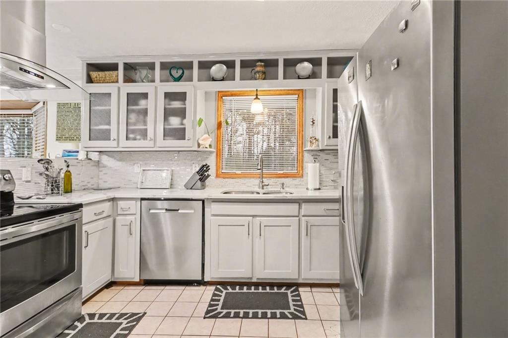 3759 Waldrop Road Decatur, GA 30034 - Photo 13 of 29