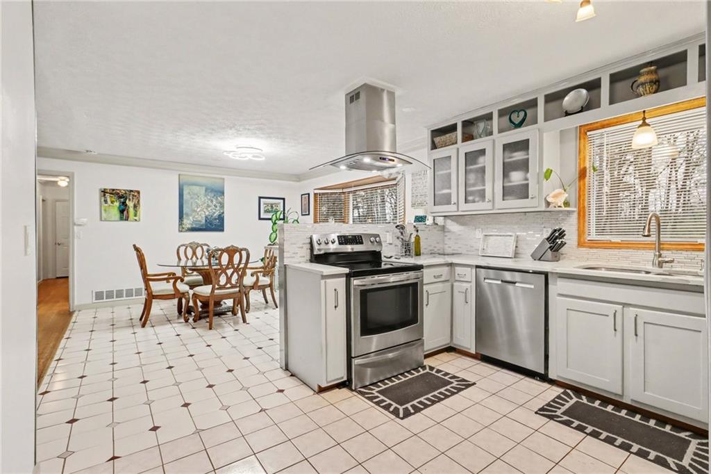 3759 Waldrop Road Decatur, GA 30034 - Photo 10 of 29