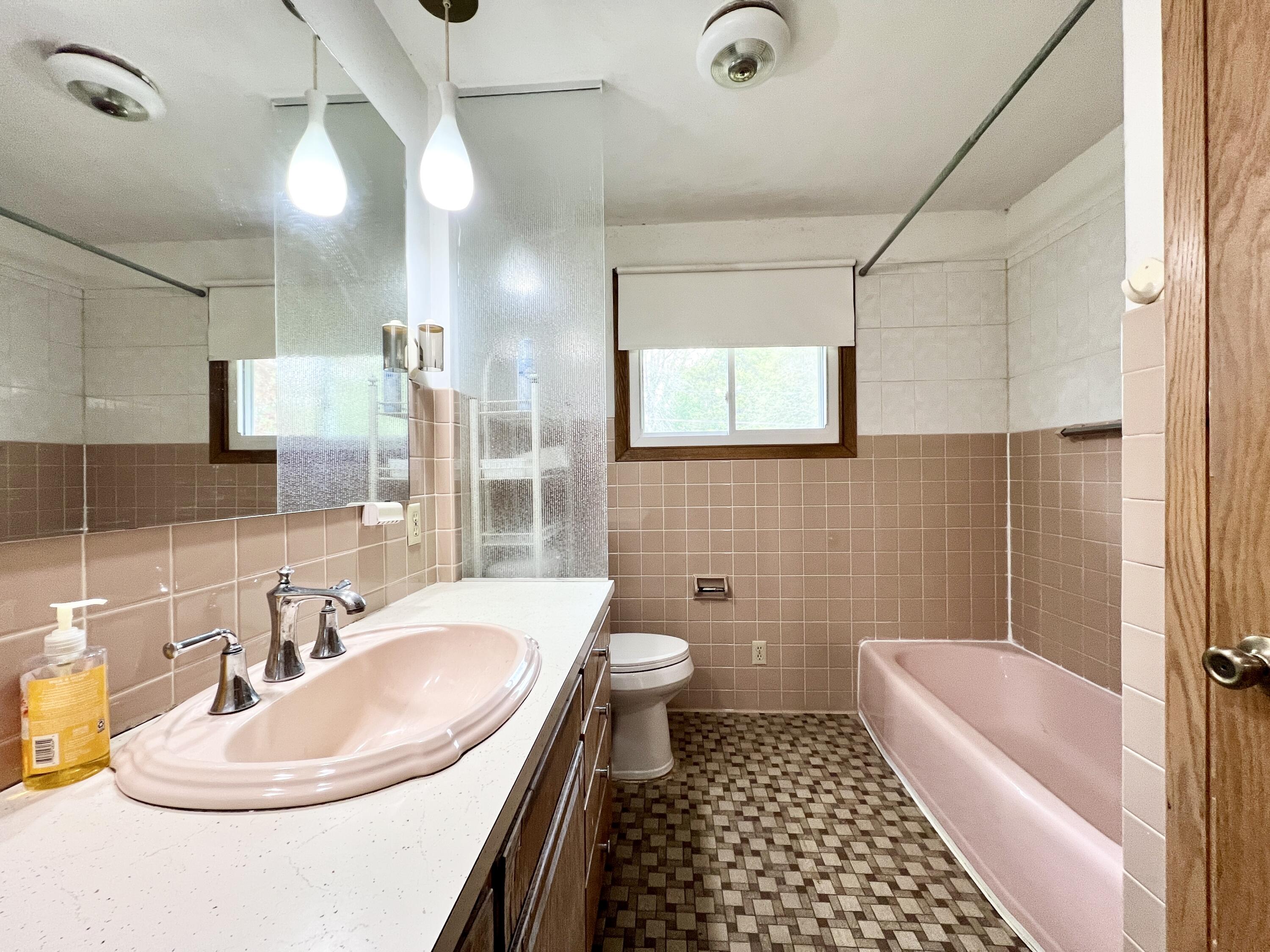 3205 North 10th Street Sheboygan, WI 53083 - Photo 30 of 51 B2973655-2121-41E4-9432-DDC6321EB3C9_1_2
