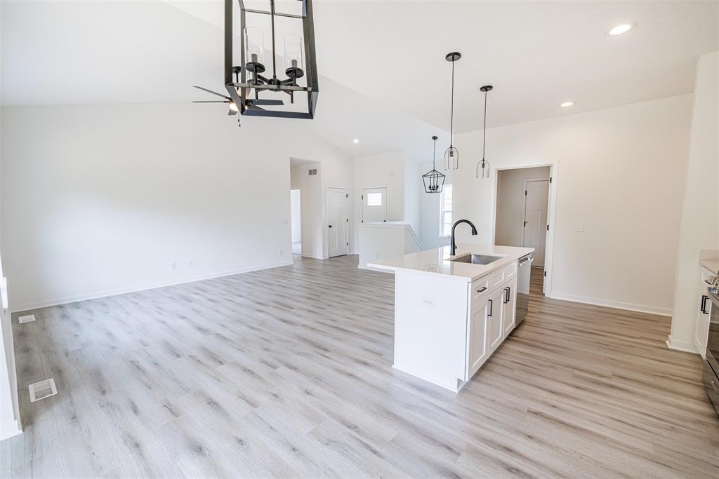 2390 Pow Wow Beloit, WI 53511 - Photo 8 of 13