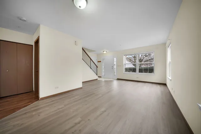 $290,000 | 1429 Orleans Drive, Unit 1429, Mundelein, IL 60060