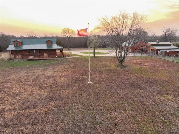 $1,700,000 | Aa Highway, Walker, MO 64790
