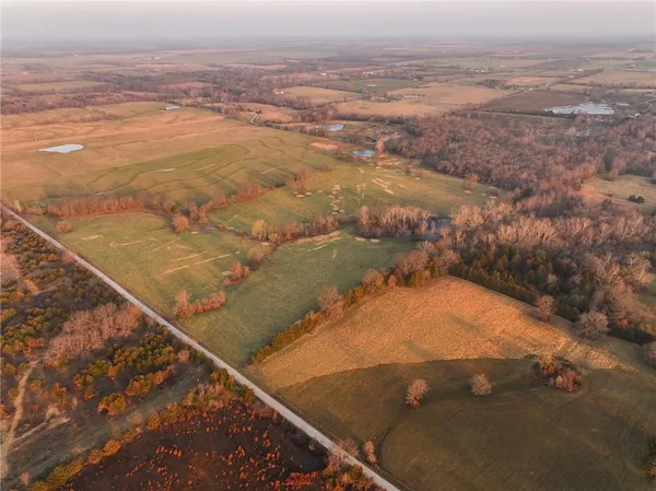 $1,700,000 | Aa Highway, Walker, MO 64790