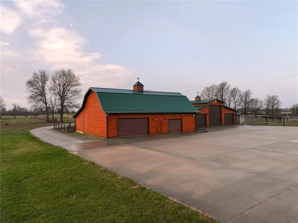 $1,700,000 | Aa Highway, Walker, MO 64790