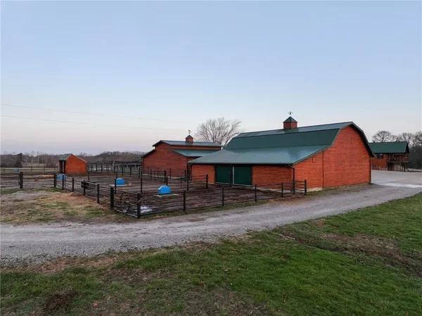 $1,700,000 | Aa Highway, Walker, MO 64790