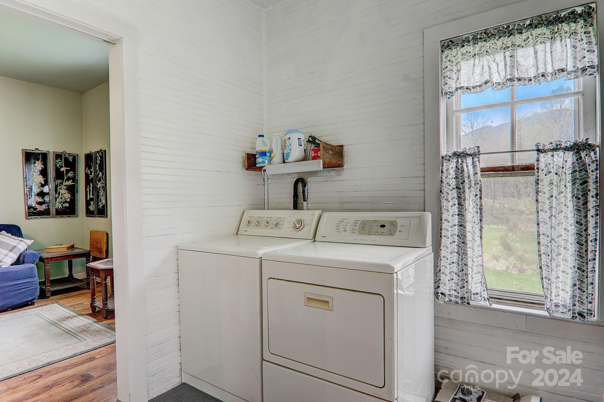 261 Russell Cove Road Waynesville, NC 28785 - Photo 28 of 46 Gallery Image 28