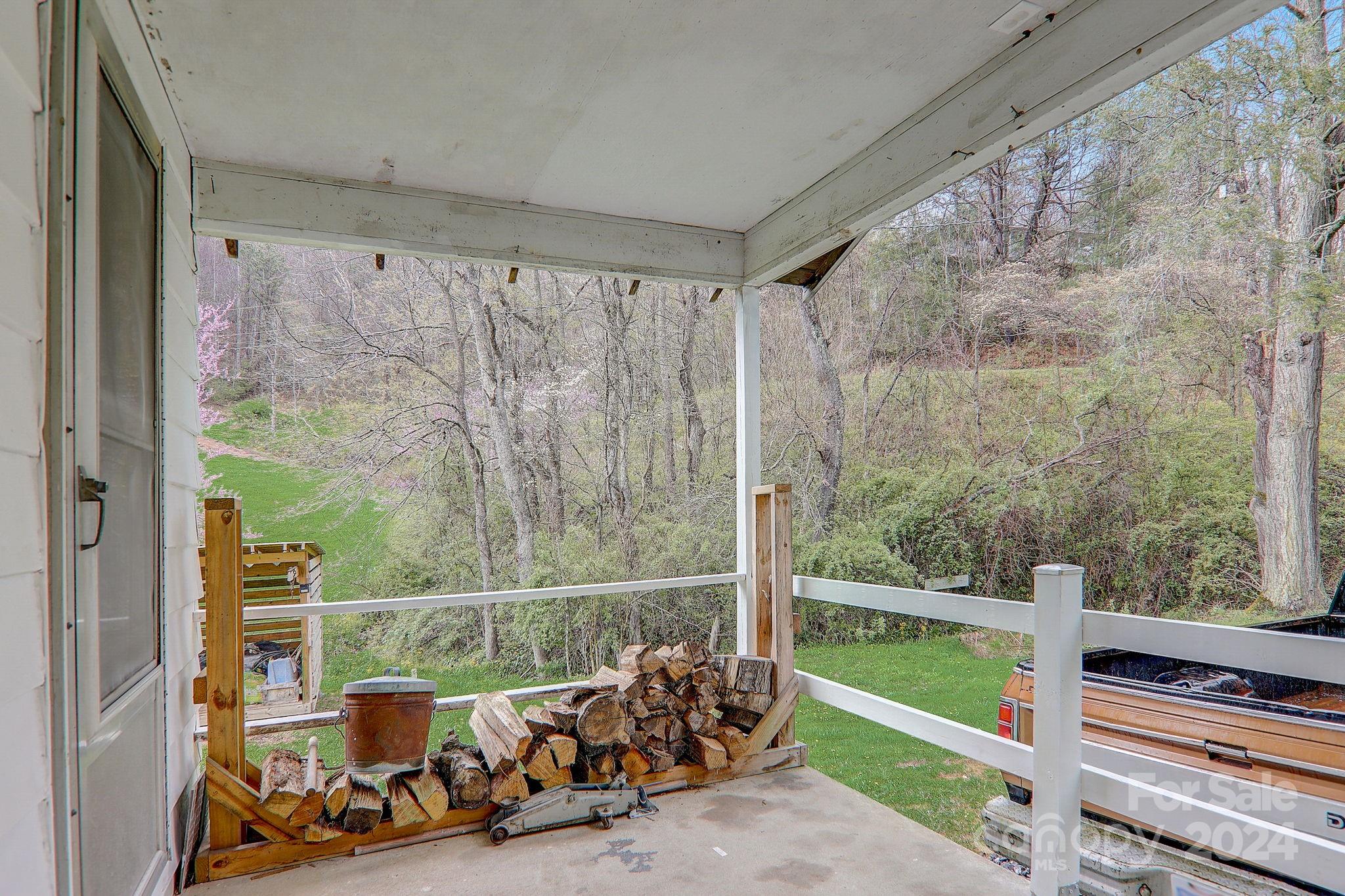 261 Russell Cove Road Waynesville, NC 28785 - Photo 30 of 46 Gallery Image 30