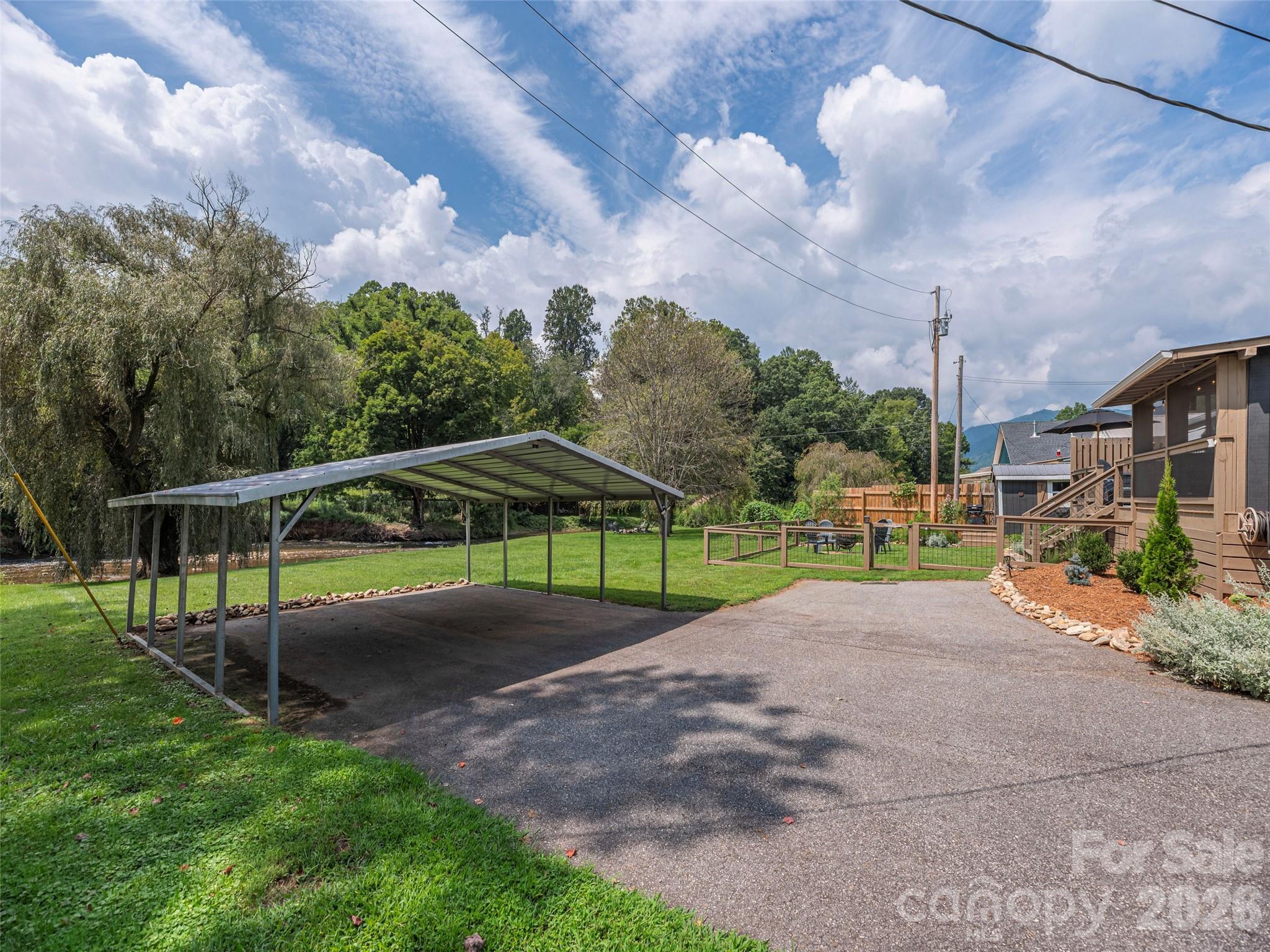 248 Max Thompson Road Canton, NC 28716 - Photo 32 of 44