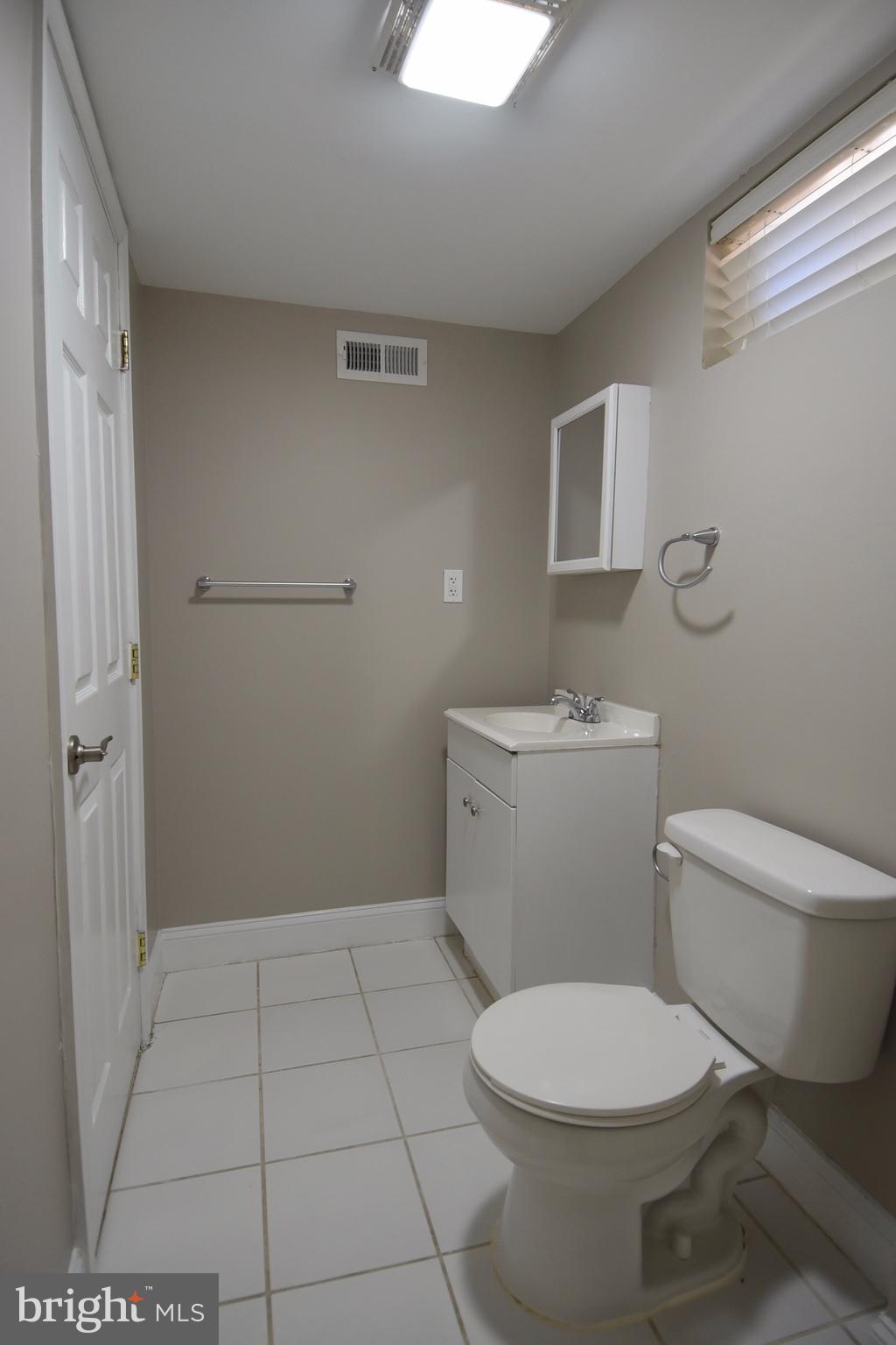 532 Old Baltimore Road Westminster, MD 21157 - Photo 31 of 35 Bathroom