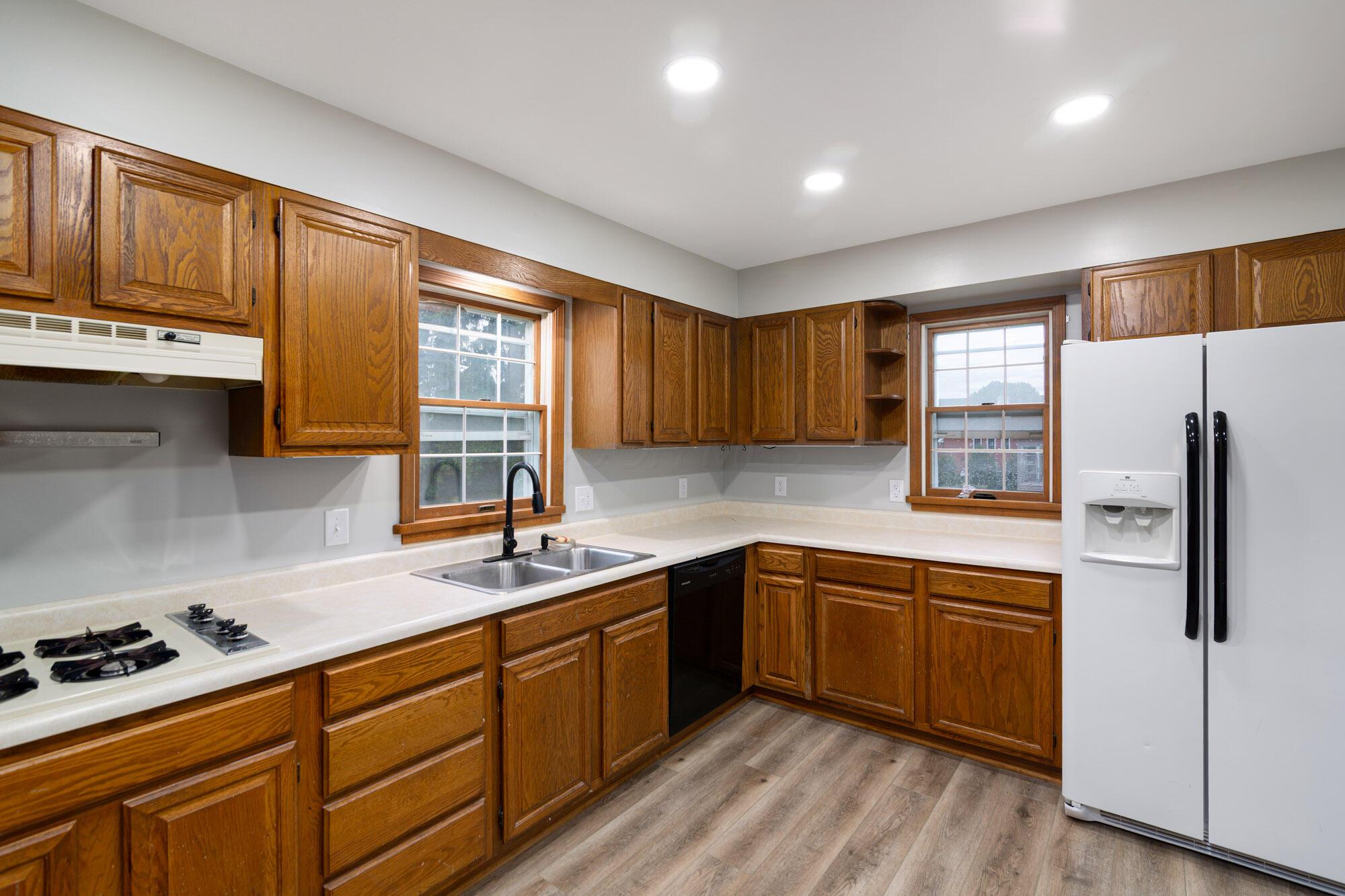 692 Millsboro Road Mansfield, OH 44903 - Photo 11 of 35 692 Millsboro Rd-11-WEB