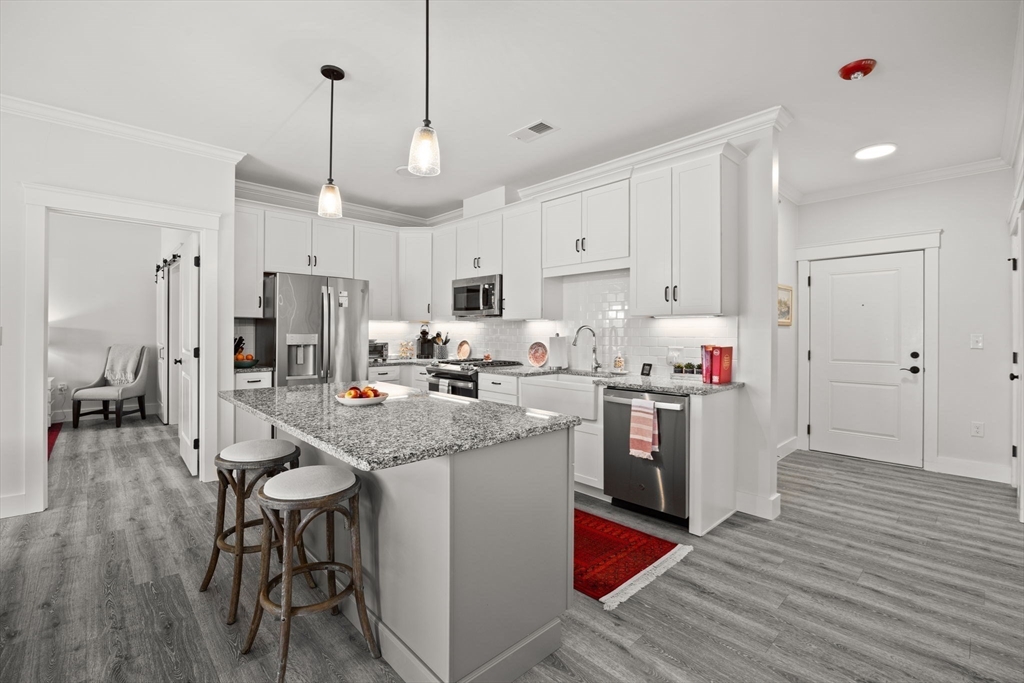 57 Long Point Road, Unit 311 Lakeville, MA 02347 - Photo 4 of 42 Gallery Image 4