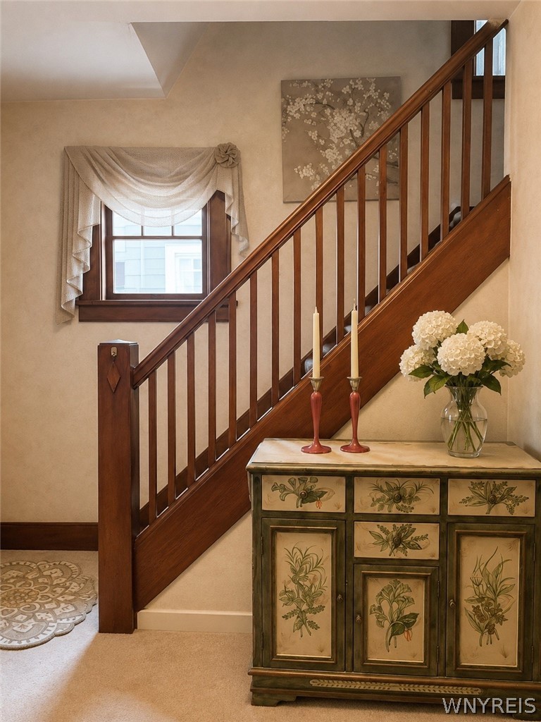 9 Norran Drive Rochester, NY 14609 - Photo 8 of 15 Gallery Image 8