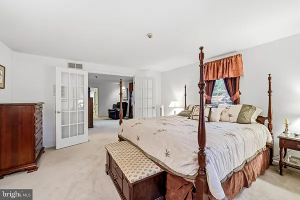 $1,075,000 | 705 Iron Post Road, Moorestown, NJ 08057