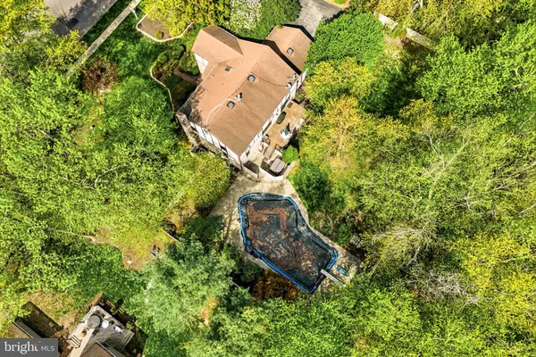 $1,075,000 | 705 Iron Post Road, Moorestown, NJ 08057