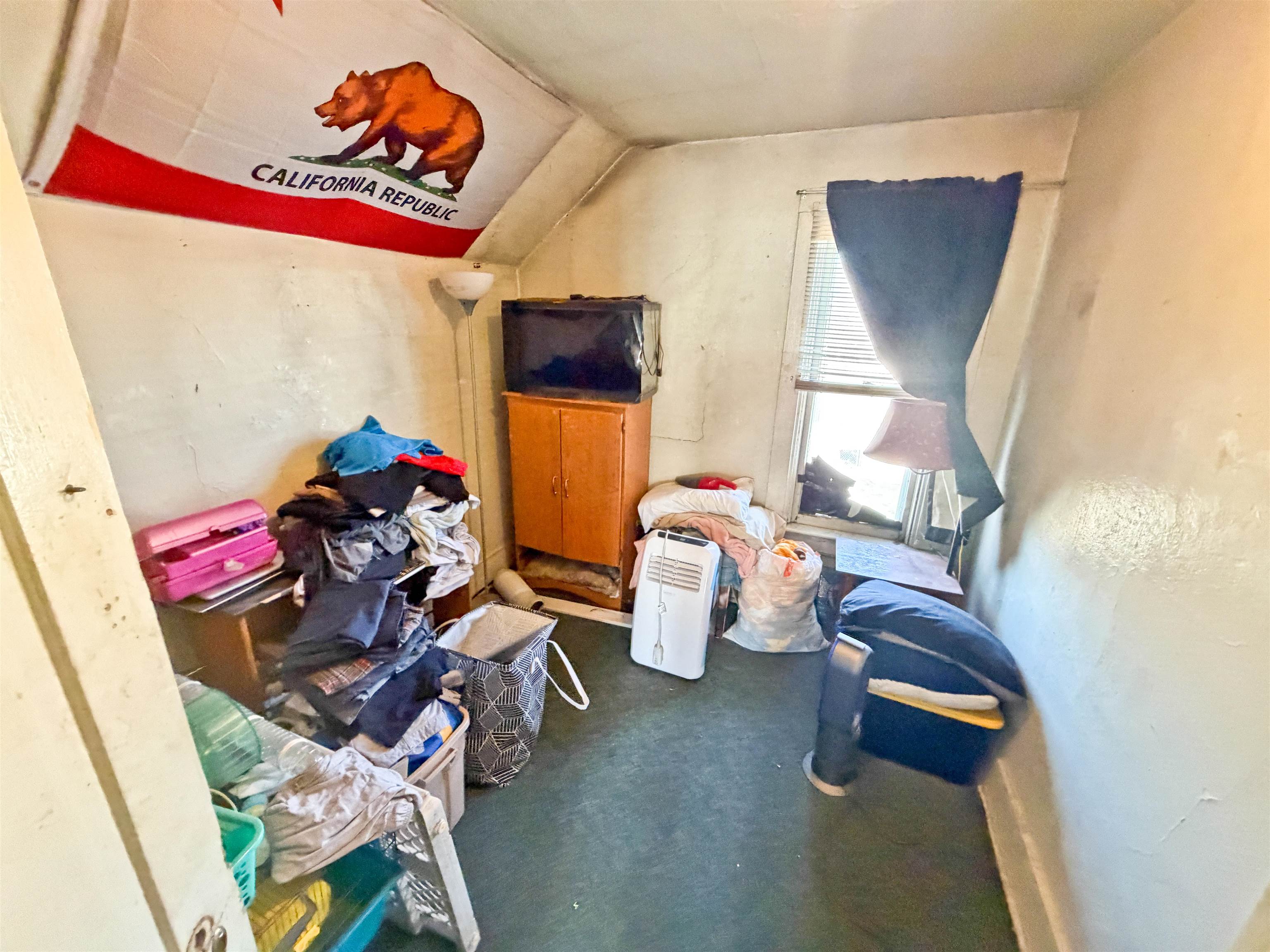 714 West Augusta Avenue Spokane, WA 99205 - Photo 15 of 22