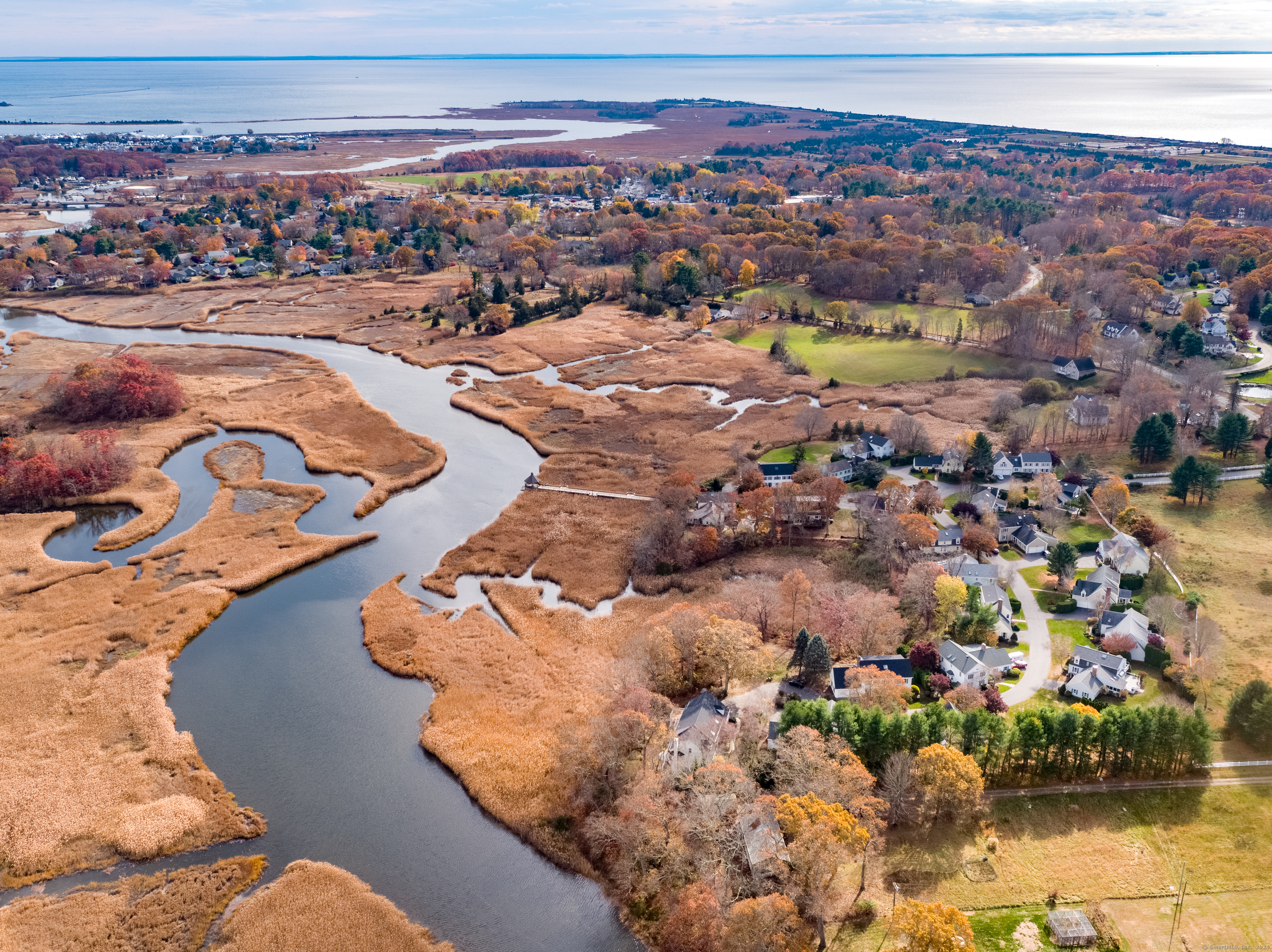 13 Longview Terrace, Unit 13 Madison, CT 06443 - Photo 3 of 31 view of city