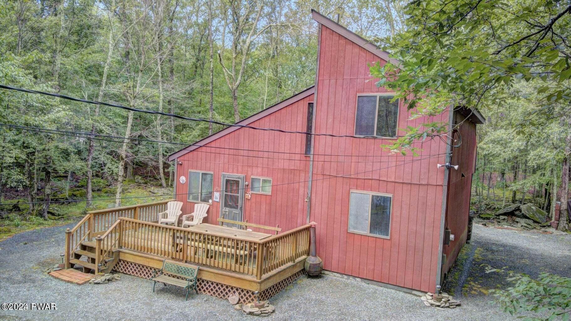 202 Tanager Road Lackawaxen, PA 18435 - Photo 2 of 43