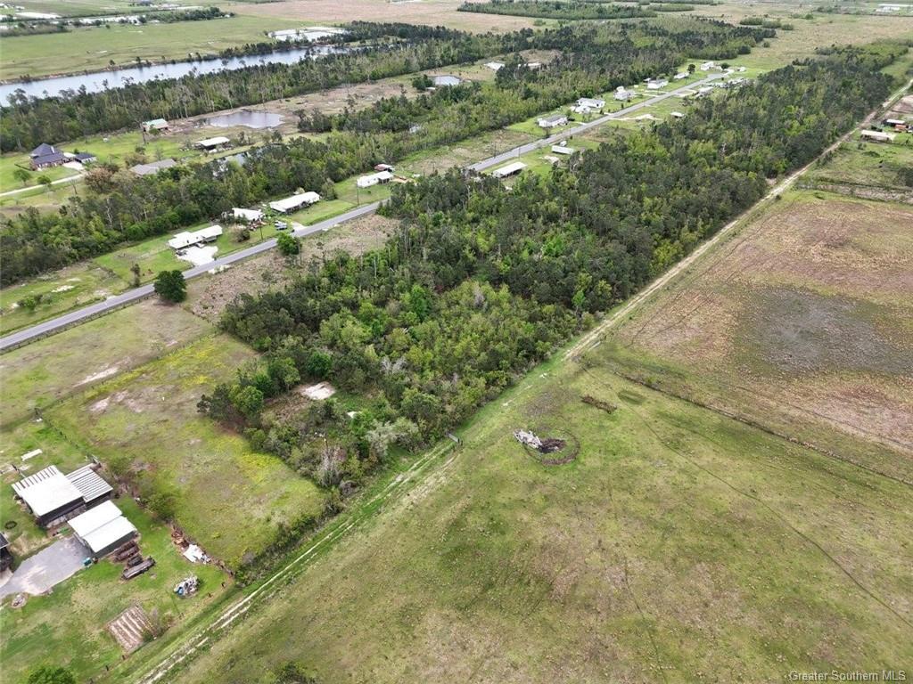 1345 Arsene Lebleu Road Lake Charles, LA 70607 - Photo 3 of 10 Gallery Image 3