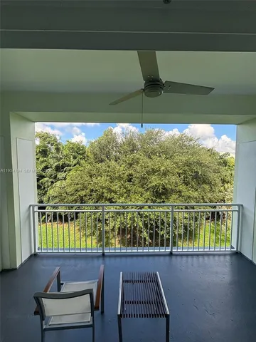 a view of a yard with an trees