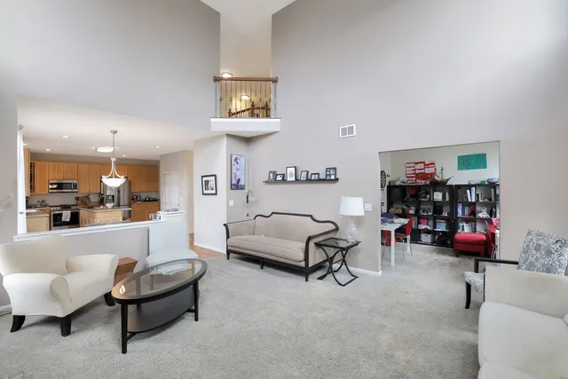 $375,000 | 2951 Braeburn Way, Woodstock, IL 60098