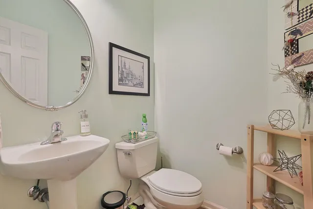 $375,000 | 2951 Braeburn Way, Woodstock, IL 60098