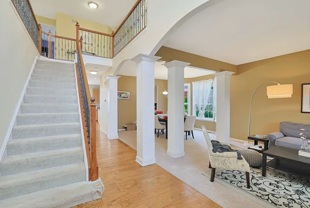 $375,000 | 2951 Braeburn Way, Woodstock, IL 60098