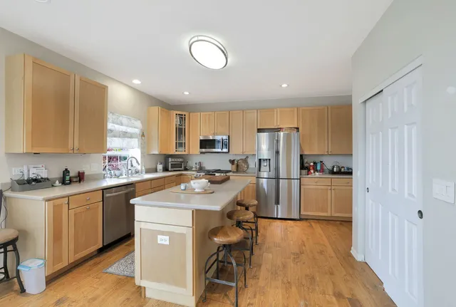 $375,000 | 2951 Braeburn Way, Woodstock, IL 60098