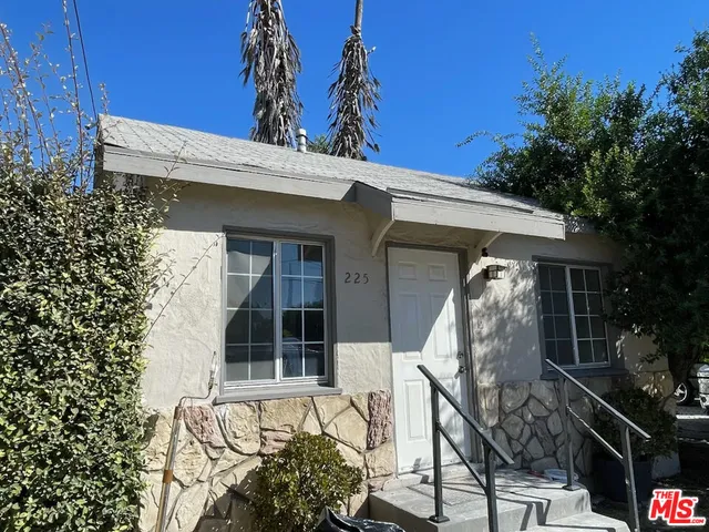 $1,450 | 225 South Prospect Avenue, San Bernardino, CA 92410