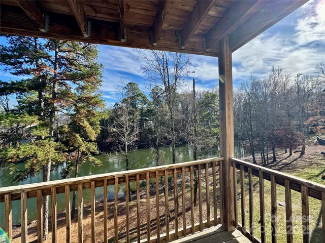 $1,325 | 327 Flint Hill Road, Unit 204, Fort Mill, SC 29715