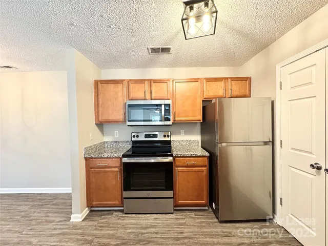 $1,325 | 327 Flint Hill Road, Unit 204, Fort Mill, SC 29715