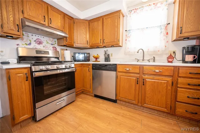 $175,000 | 35 Lindbergh Court, Cheektowaga, NY 14225