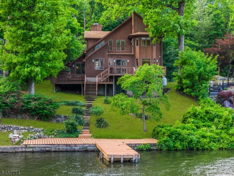 209 Squaw Trail Hopatcong, NJ 07821 - Photo 1 of 36
