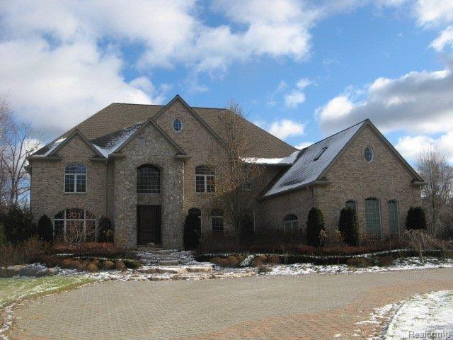 12291 Fish Lake Road Holly, MI 48442 - Photo 1 of 14 front