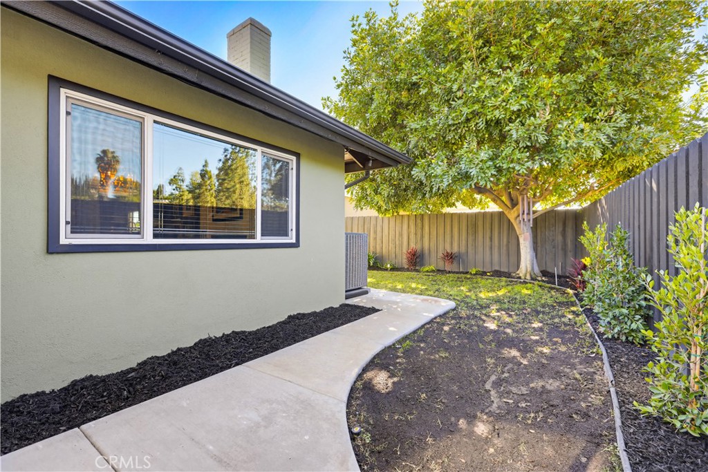 1923 Overlook Road Fullerton, CA 92831 - Photo 38 of 50