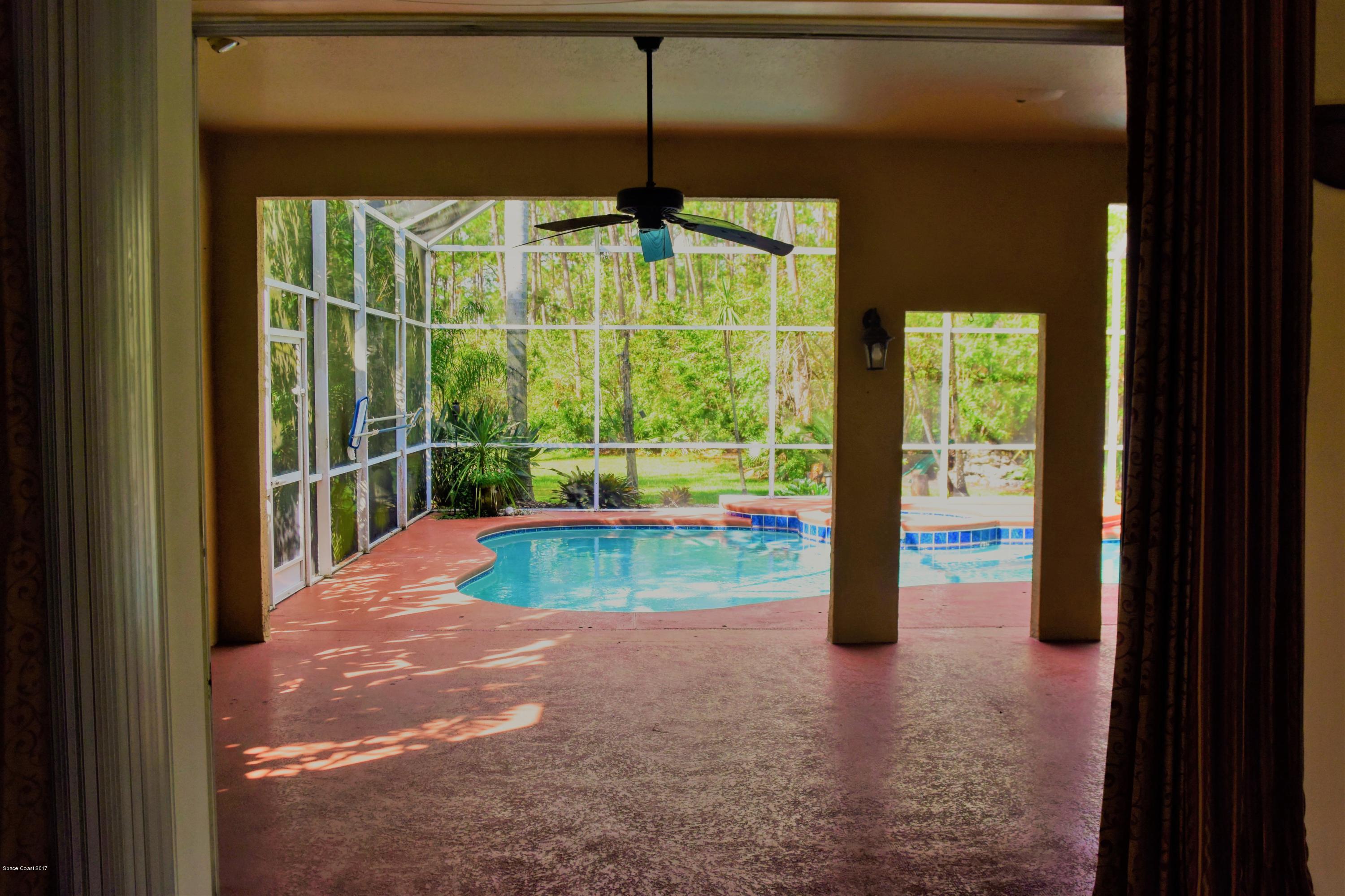 1560 Hidden Wood Road Cocoa, FL 32926 - Photo 18 of 35 Pool / Patio