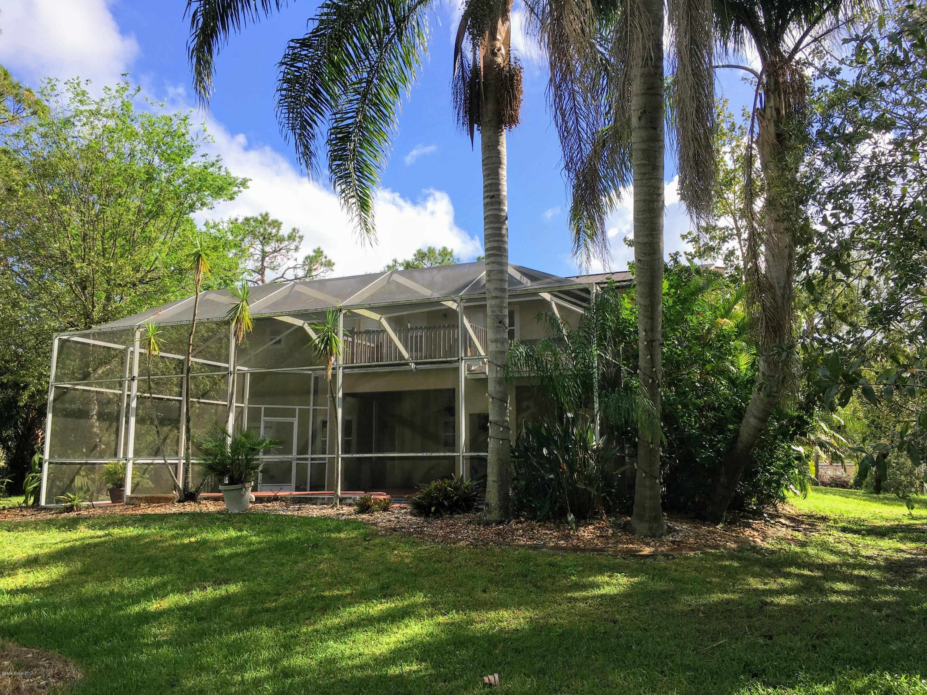 1560 Hidden Wood Road Cocoa, FL 32926 - Photo 23 of 35 Back of Home