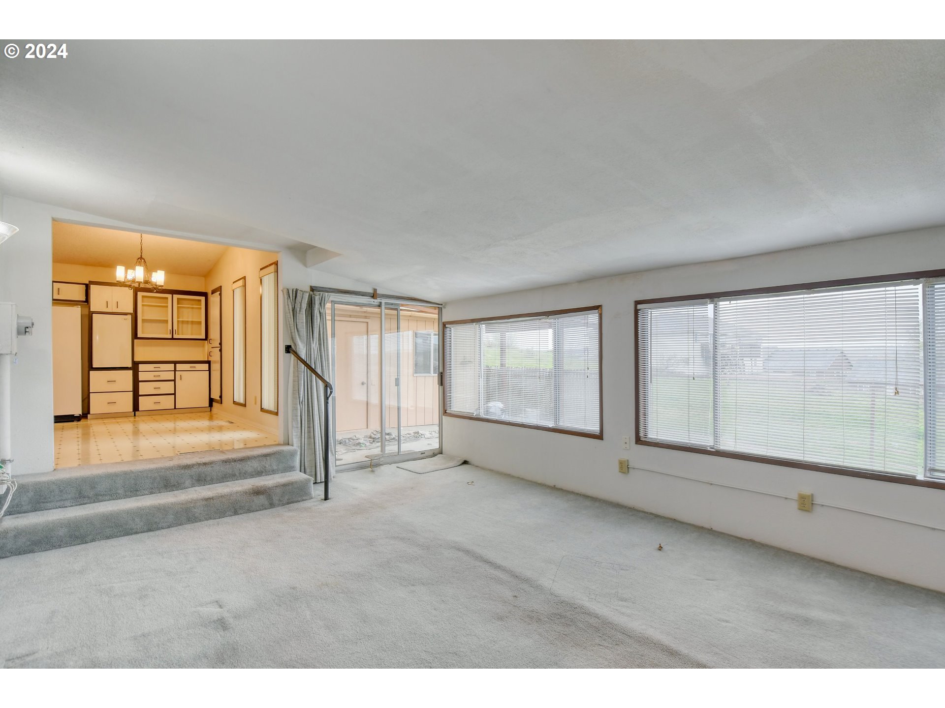 1209 Zeta Court Pendleton, OR 97801 - Photo 13 of 48 a view of an empty room with a window