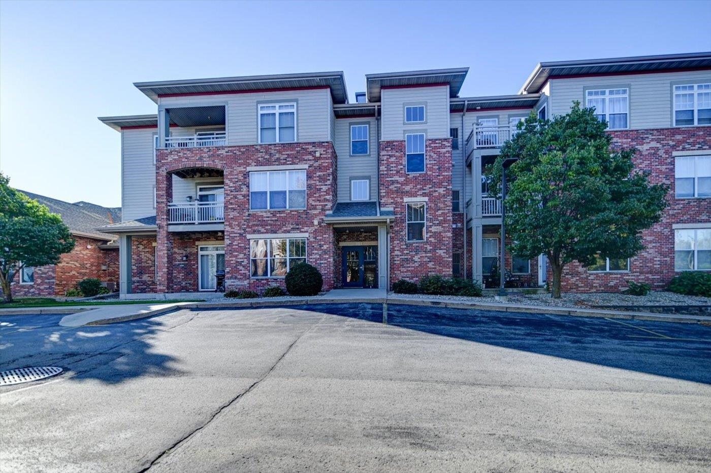 101 Metro Terrace, Unit 303 Madison, WI 53718 - Photo 27 of 28