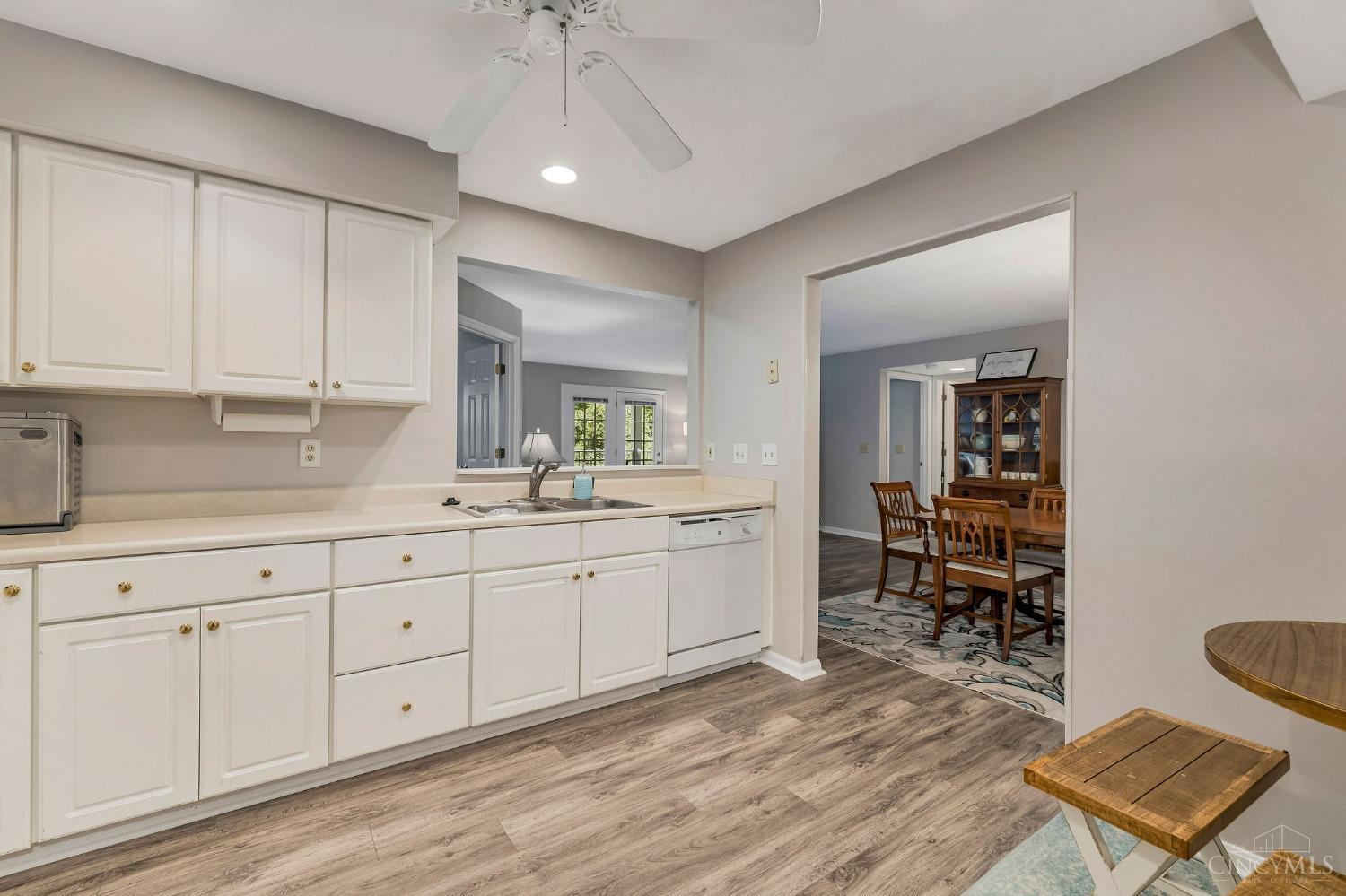 835 Neeb Road, Unit 2 Cincinnati, OH 45233 - Photo 13 of 26 Gallery Image 13