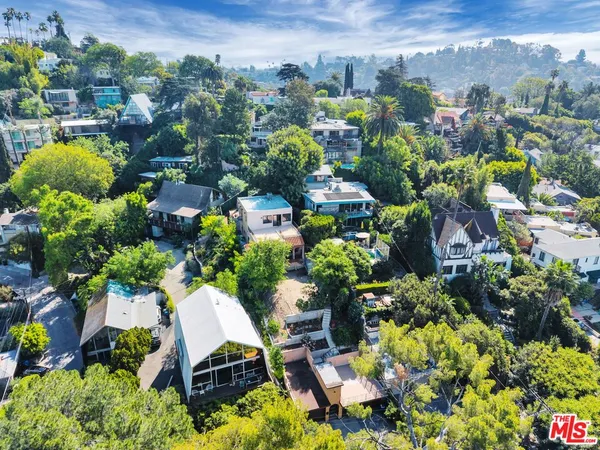 $6,500 | 1570 Sanborn Avenue, Los Angeles, CA 90027