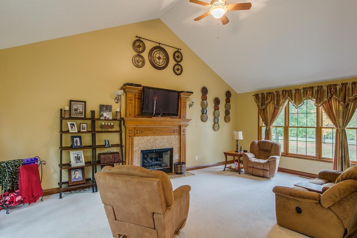 8352 Steitz Road Powell, OH 43065 - Photo 13 of 36