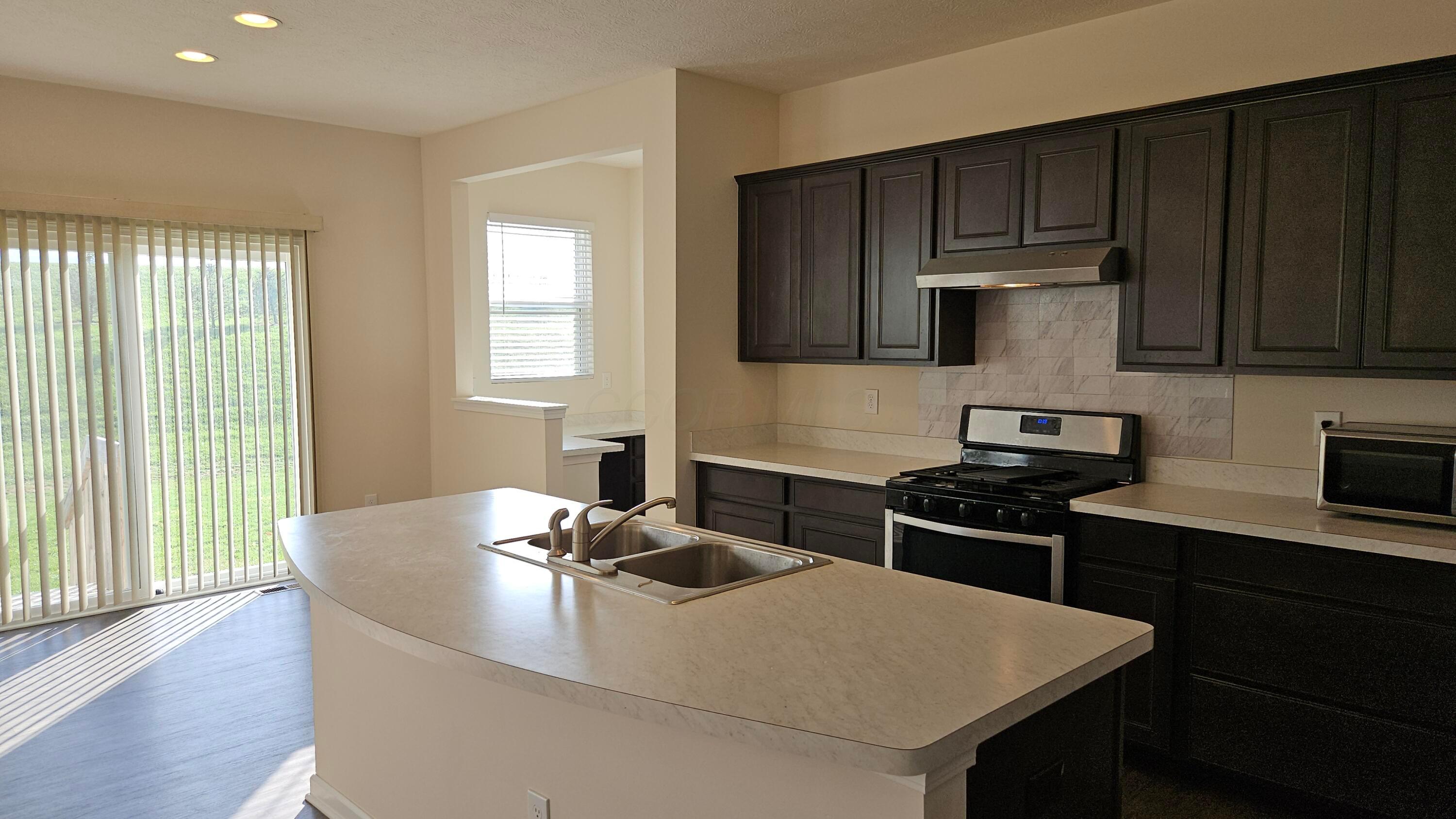 327 Cardinal Point Drive Delaware, OH 43015 - Photo 8 of 34 20251024_104006