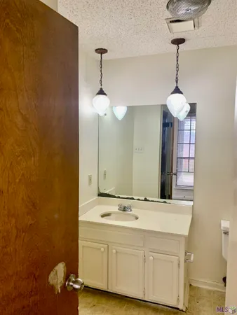 $1,250 | 16084 Derby Avenue, Baton Rouge, LA 70816