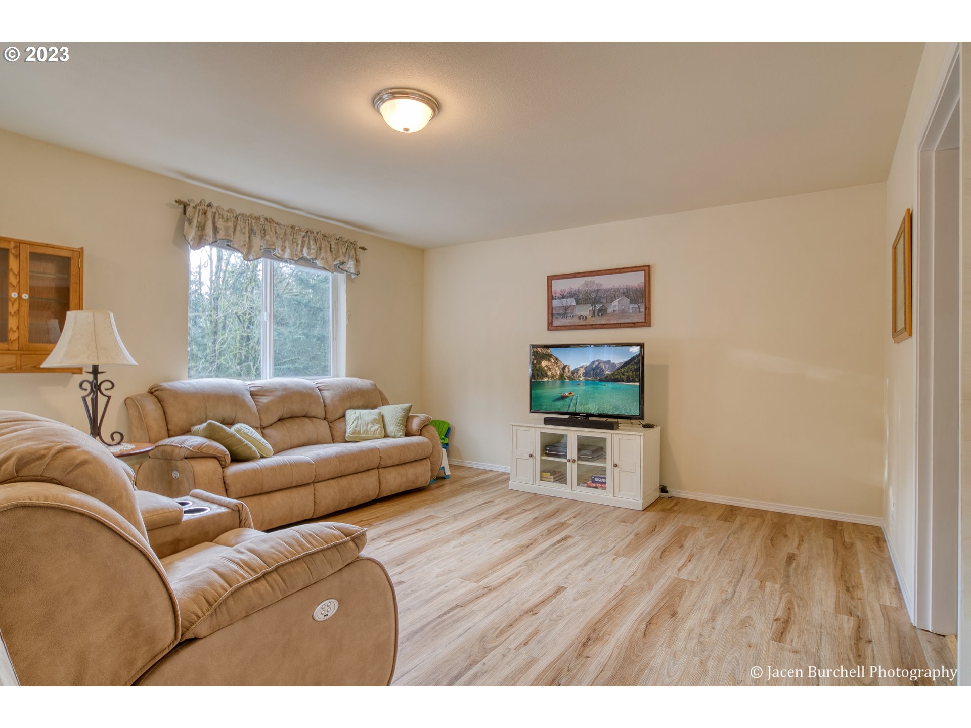 32428 Stone Road Warren, OR 97053 - Photo 10 of 32 Gallery Image 10